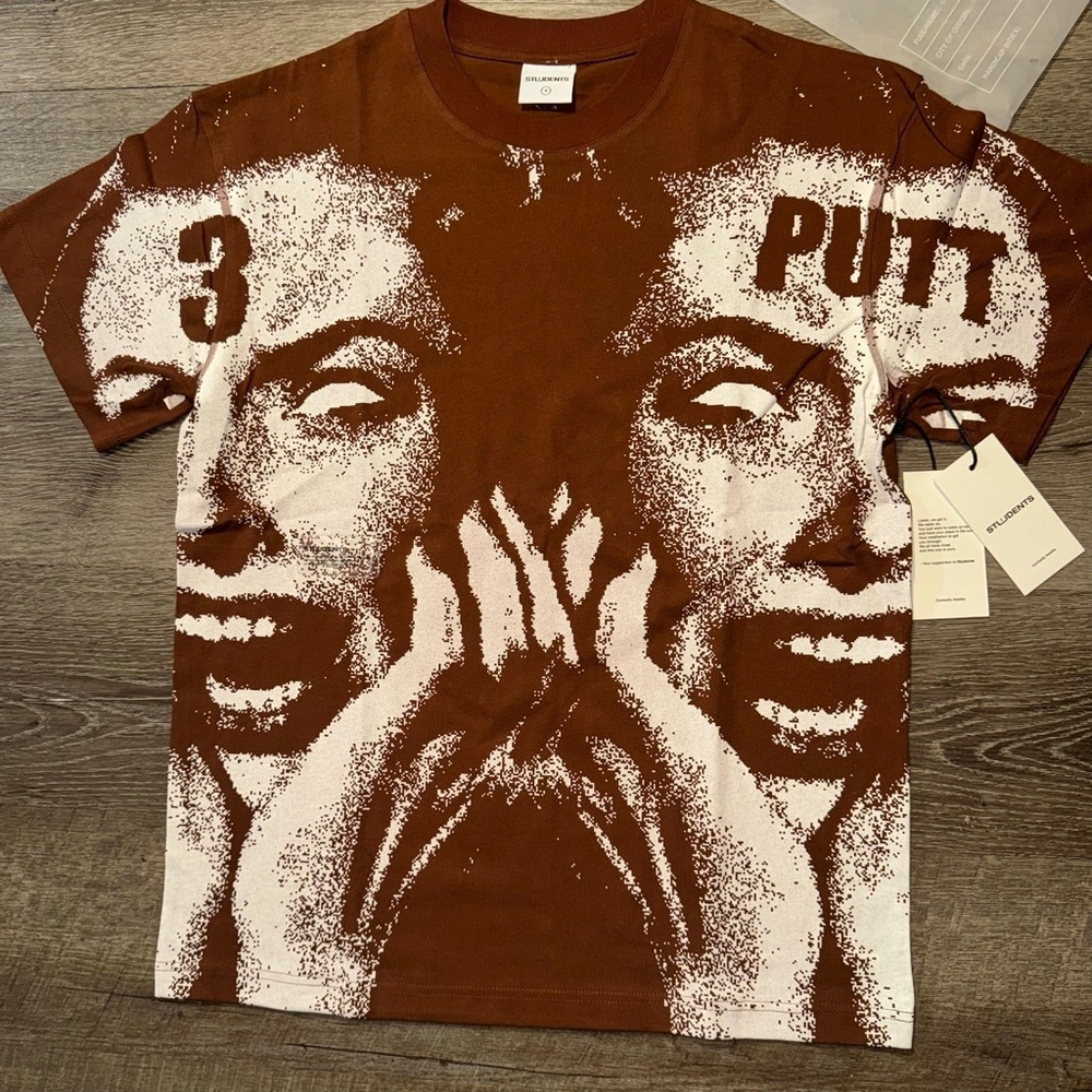 STUDENTS 3-Putt T Shirt Size Small